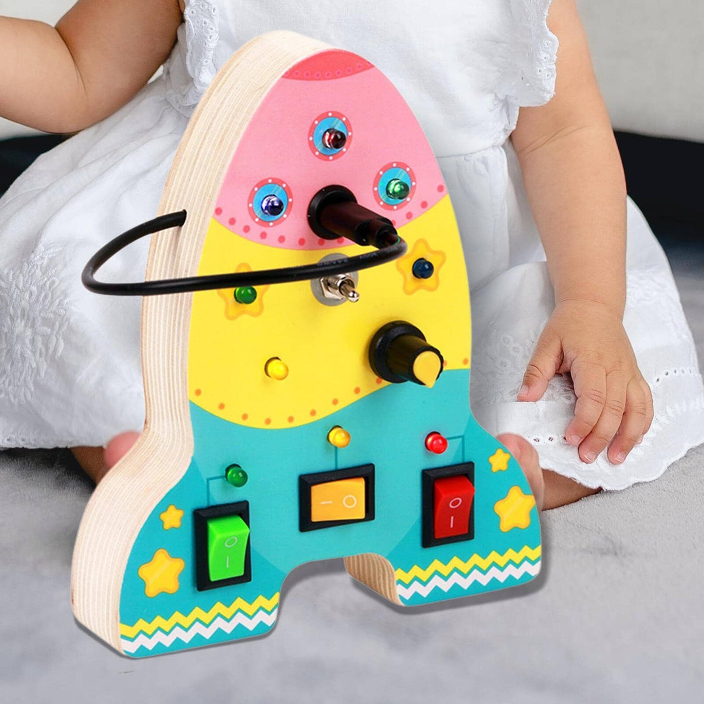 Tableau Montessori - BusyBoardCircuit™ - Fusée - Vie Maman