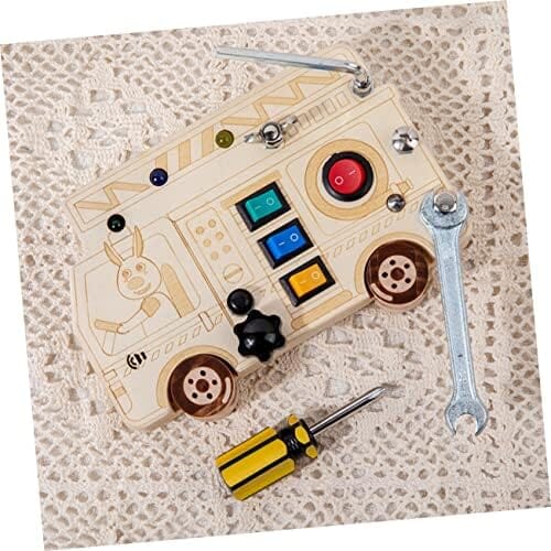 Tableau Montessori - BusyBoardCircuit™ - Camion de pompier - Vie Maman